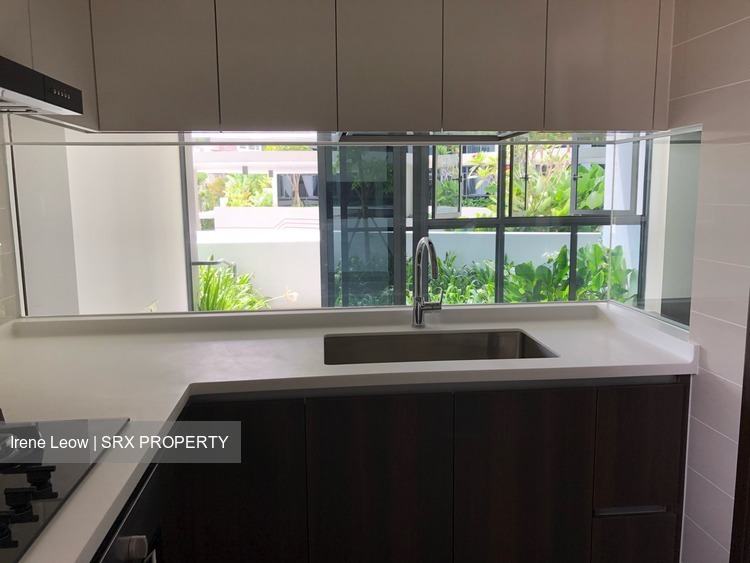 Symphony Suites (D27), Condominium #194473702